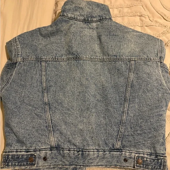 Levi's Blue Denim Jacket - Picture 2 of 4